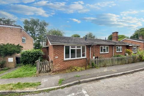 2 bedroom semi-detached bungalow for sale, Sprents Lane, Overton, Basingstoke, RG25 3HX