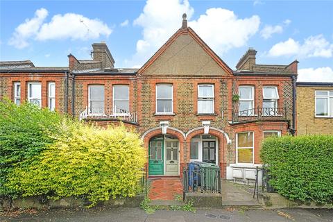 3 bedroom flat for sale, Courtenay Road, Walthamstow, London, E17