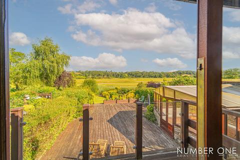 2 bedroom end of terrace house for sale, Bulmore Road, Caerleon, NP18