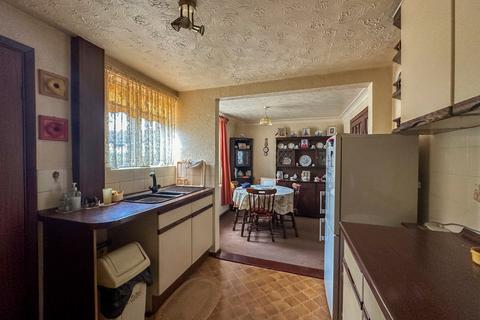 8 Marshfield Road, Scunthorpe, DN16 3BN