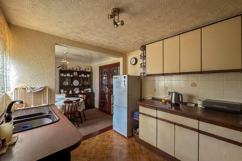 8 Marshfield Road, Scunthorpe, DN16 3BN