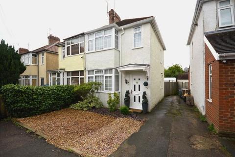 2 bedroom semi-detached house for sale, Fourth Avenue, Luton, Bedfordshire, LU3