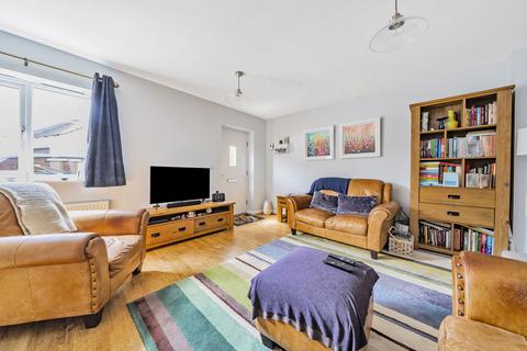 3 bedroom end of terrace house for sale, Freemans Way, Greens Norton, Northamptonshire, NN12