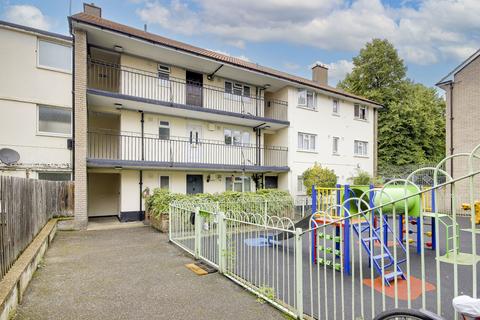 2 bedroom flat for sale, Fyfield Court, Disraeli Road, Forest Gate, London, E7