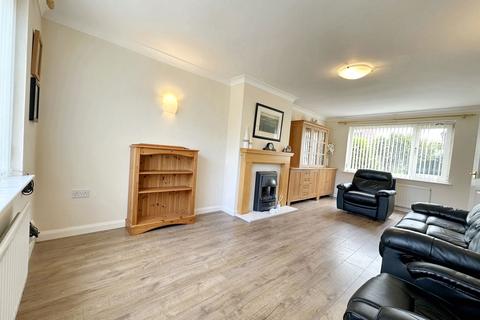 3 bedroom terraced house for sale, Henley Gardens, Wallsend, Tyne and Wear, NE28 0DL