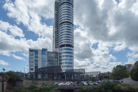 2 bedroom flat for sale, BridgeWater Place, Leeds LS11