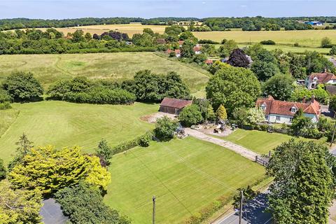 4 bedroom detached house for sale, Blackmore End, Braintree, CM7