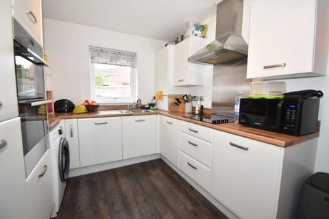 5 Staddle Stone Road, Exeter, EX1 3FS