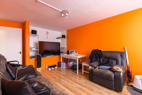 1 bedroom flat for sale, Garton House, Crouch End, London, N6