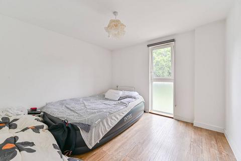 1 bedroom flat for sale, Connersville Way, Croydon, CR0