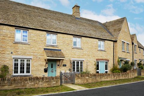 4 bedroom terraced house for sale, Field View Lane, Witcombe