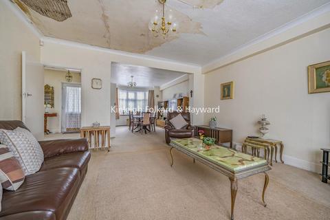 3 bedroom semi-detached house for sale, Lewes Road, North Finchley