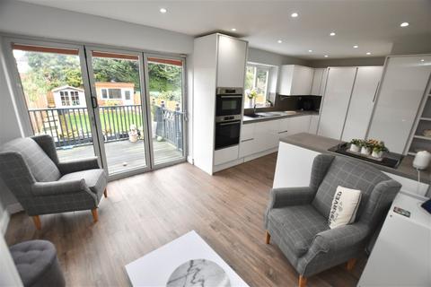 86 Brays Road, Sheldon, Birmingham, B26 1NS