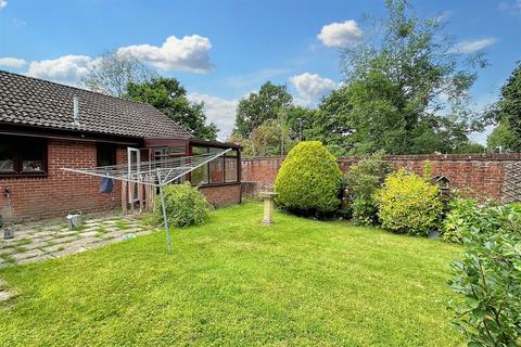 2 bedroom detached bungalow for sale, Chandlers Ford