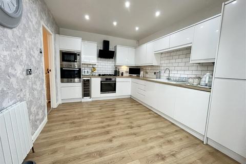 Homestead Blind Lane, Tanworth In Arden, Solihull, B94 5HS