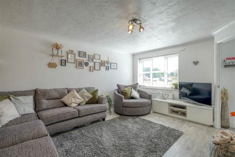 3 bedroom end of terrace house for sale, Long Meadow Road, Lickey End, Bromsgrove, B60 1GD