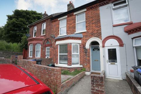 3 bedroom terraced house to rent, Malmains Road, Dover, CT17