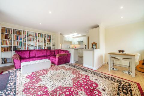 13 Canada Grove, Easebourne, Midhurst, GU29 9AF