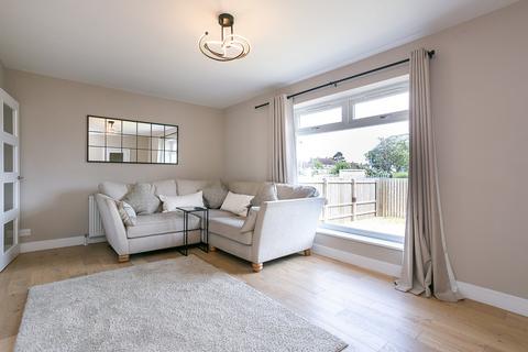 3 bedroom end of terrace house for sale, Moredun Park Street, Gilmerton, Edinburgh, EH17