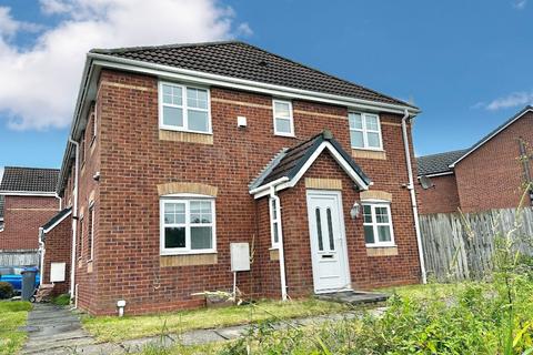 3 bedroom semi-detached house for sale, Betjeman Close, Bispham FY2