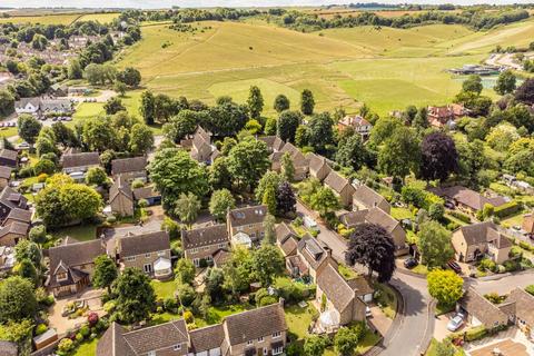 5 bedroom house for sale, Downlands, Royston,