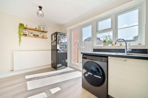 19 Atte Lane, Warfield, Bracknell, RG42 2QG