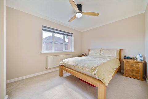 19 Atte Lane, Warfield, Bracknell, RG42 2QG