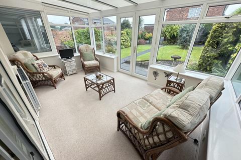 64 Alnwick Road, Newton Hall, Durham, DH1 5NN