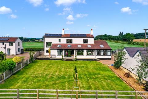 5 bedroom detached house for sale, Morning Field Farm, Pontefract Road, Thorpe Audlin, Pontefract, West Yorkshire