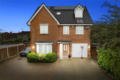 5 The Cedars, Chelmsford, CM2 6BL