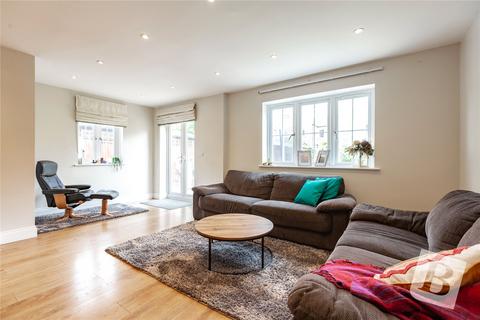 5 The Cedars, Chelmsford, CM2 6BL