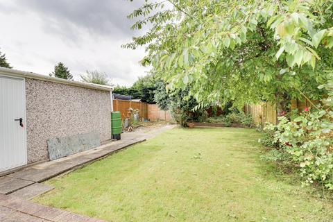 2 bedroom semi-detached bungalow for sale, Heath Row, Bishop's Stortford, CM23