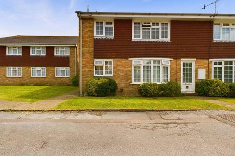 2 bedroom flat for sale, Walton Close, Worthing BN13