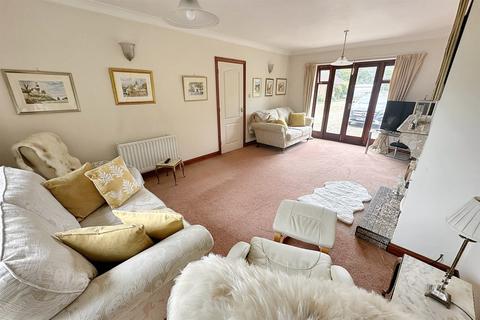 3 bedroom detached house for sale, West Parley