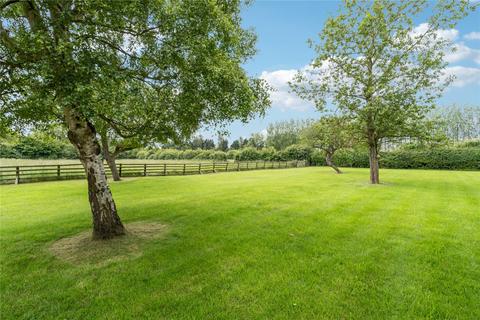 Plot for sale, Thame Road, Longwick, Princes Risborough, Buckinghamshire, HP27