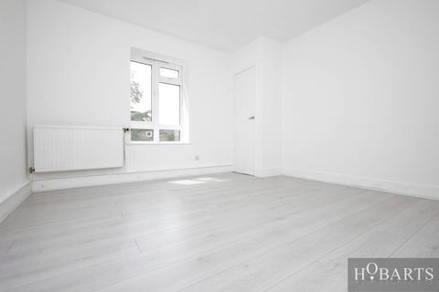 2 bedroom flat to rent, Carlton Lodge, London N4