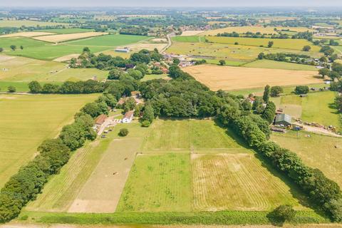 5 bedroom detached house for sale, High Street, Marsham