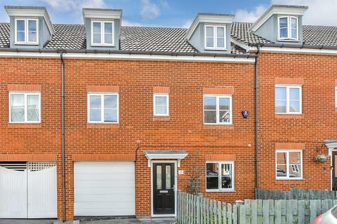 5 bedroom townhouse for sale, Headstock Rise, Hoo, Rochester, Kent