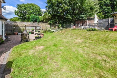 12 Waystead Close, Northwich, CW9 8NN