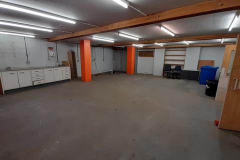 Industrial unit to rent, 86 York Street, Hull, East Riding Of Yorkshire, HU2 0QD