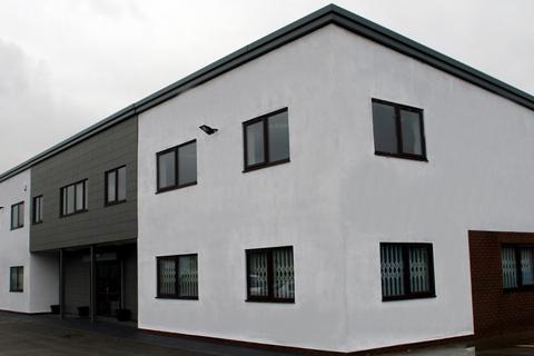 Office to rent - First Floor Suite 1 & 2, Saxon House, Annie Reed Road, Beverley, East Yorkshire, HU17 0LF