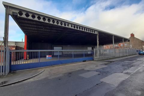 Industrial unit for sale, Industrial Warehouse, Glasshouse Row, Cleveland Street, Hull, East Riding Of Yorkshire, HU8 8AY