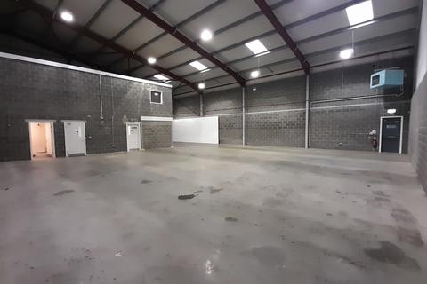 Industrial unit to rent, Walcott Street, Hull, East Yorkshire, HU3 4AU