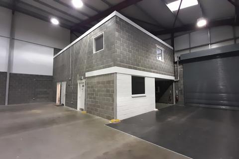 Industrial unit to rent, Walcott Street, Hull, East Yorkshire, HU3 4AU