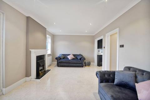 undefined, Avon Road, Upminster, Essex, RM14