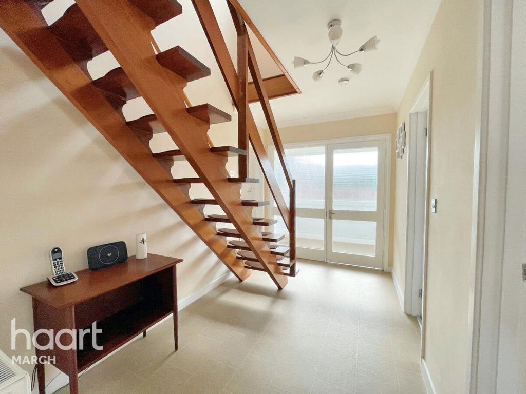 Silver Street, March 3 bed chalet for sale £350,000