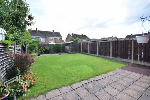 3 bedroom semi-detached house for sale, Douglas Drive, Freckleton