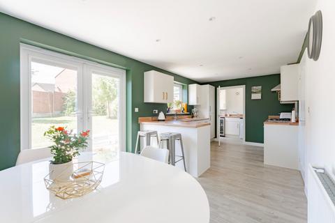 11 Bittern Avenue, Sprowston, Norwich, NR7 8FG
