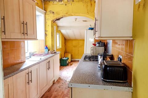 21 Lower West Avenue, Barnoldswick, BB18 6DW