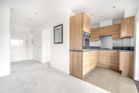 Apartment for sale, Tean House, Havergate Way, Reading